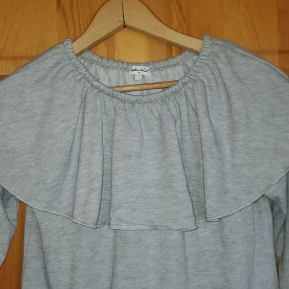 Splendid Gray Girls Sz. 14 Fancy Layered Ruffles Wide Accent Sweatshirt - Picture 3 of 8